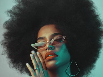 Picture: Eriscolors Woman 6466907 1920